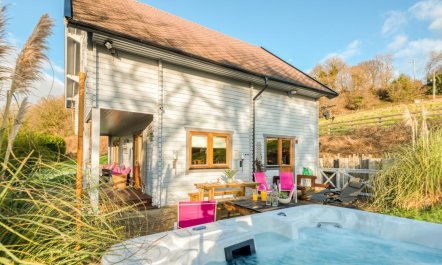 3 Bed in Middlesbrough 1