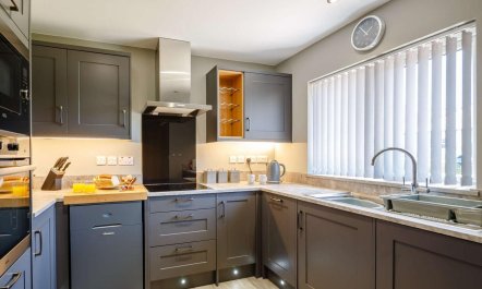 3 Bed in Fairbourne 5