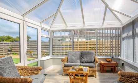 3 Bed in Fairbourne 3