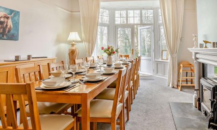 6 Bed in Aberaeron 3