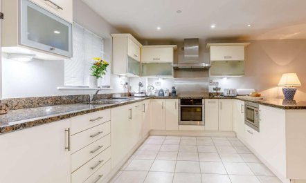 4 Bed in Bideford 6