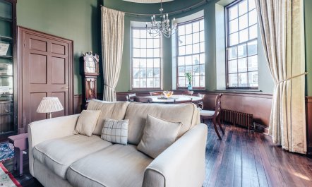 Mahogany Chambers 3