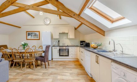 4 Bed in Ilfracombe 2