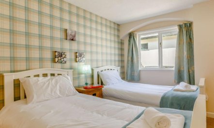 2 Bed in Ilfracombe 6