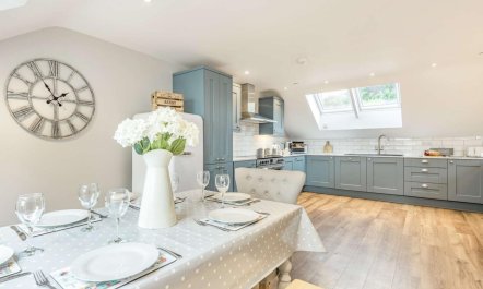 3 Bed in Aberdovey 8
