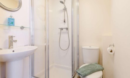 2 Bed in Ilfracombe 5