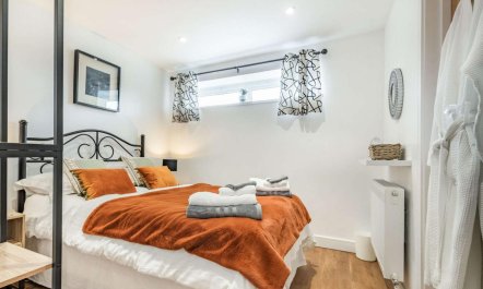 2 Bed in Trowbridge 6