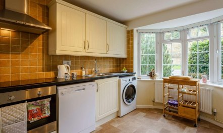 2 Bed in Rye- 4