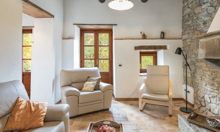 Old Tuscan Farmhouse 3