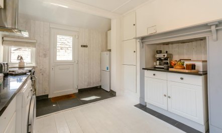 3 Bed in Perranporth 6