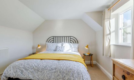 3 Bed in Weymouth 9