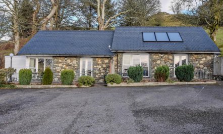 2 Bed in Bala 0