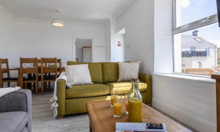 3 Bed in Braunton 2