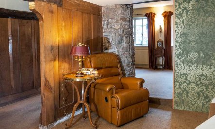 The Merchant Meeting House 4