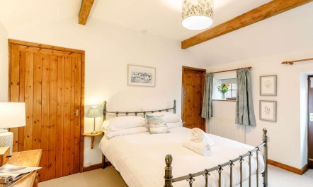 2 Bed in Bakewell 7