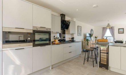 4 Bed in Whitley Bay 6