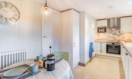1 Bed in Holmrook 5