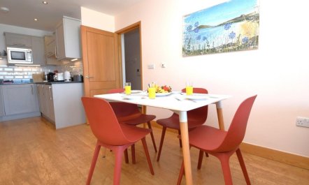 2 Bed in Newquay 1