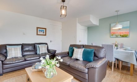 2 Bed in Seahouses 6