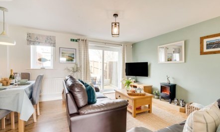 2 Bed in Seahouses 1