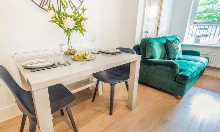 1 Bed in Brockenhurst 3