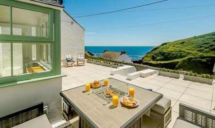 3 Bed in Truro