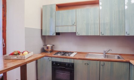 Artist's Abode 7