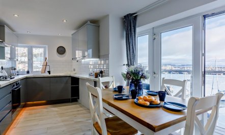 2 Bed in Brixham 6
