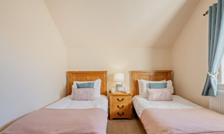 2 Bed in Conwy 8