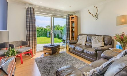 3 Bed in Braunton 2