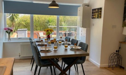 3 Bed in Overstrand 1