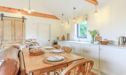 2 Bed in Barnstaple 6