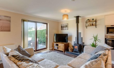 2 Bed in Mablethorpe 1