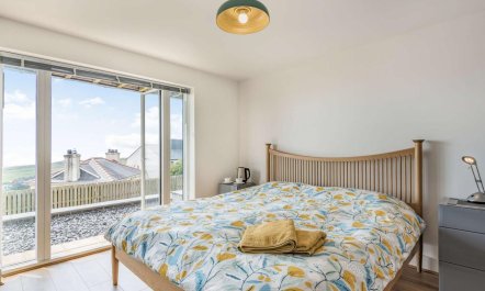 4 Bed in Aberdovey 9