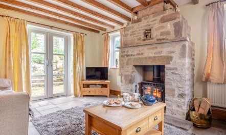 4 Bed in Brecon 5