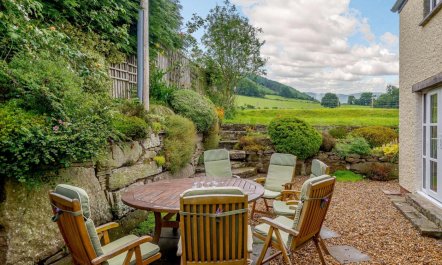 4 Bed in Brecon 4