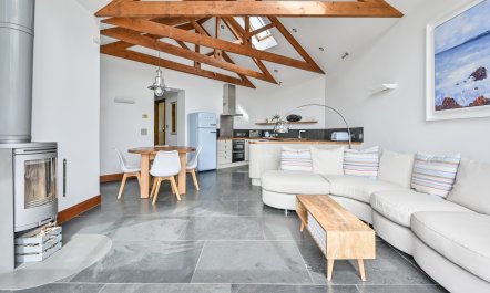 Porthcothan Cottage 4