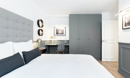 Capital of Chic 9