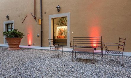 Palazzo Paradiso 7