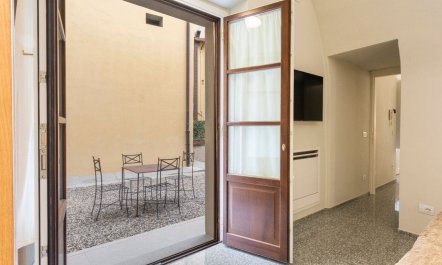 Palazzo Paradiso 6