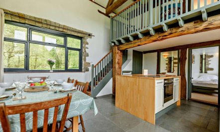 3 Bed in Llandovery 5