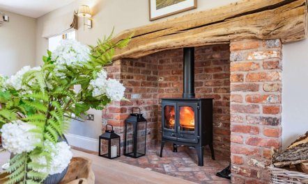 4 Bed in Wrexham 9