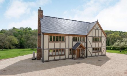 4 Bed in Wrexham 4