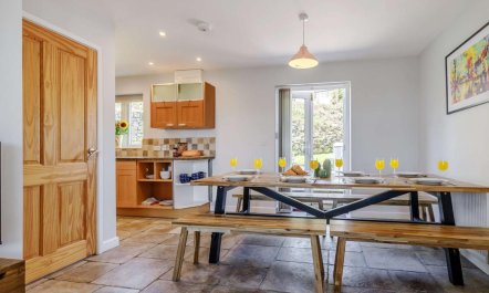 5 Bed in Matlock 2