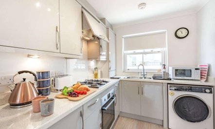 2 Bed in Tenby 7