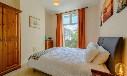 1 Bed in Eastbourne 4