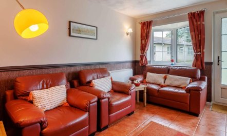 2 Bed in Brixham 7