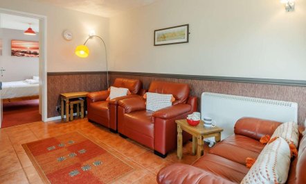 2 Bed in Brixham 8
