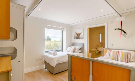 3 Bed in Alcester 8