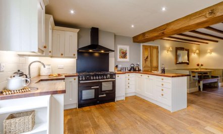 10 Bed in Hexham 8